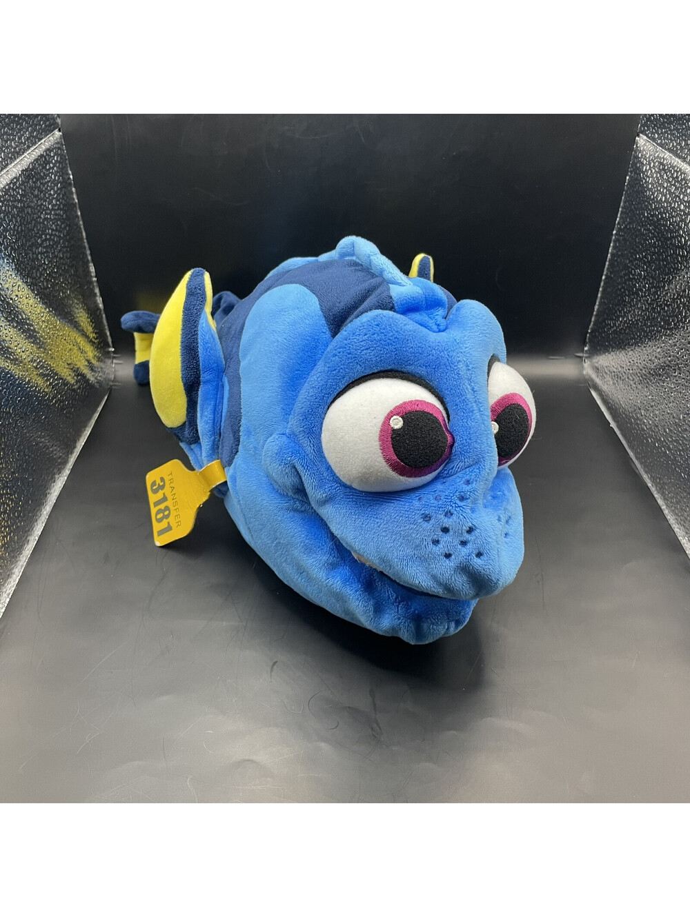Disney Store Dory 17" Plush Finding Dory Transfer 3181 Stuffed Animal